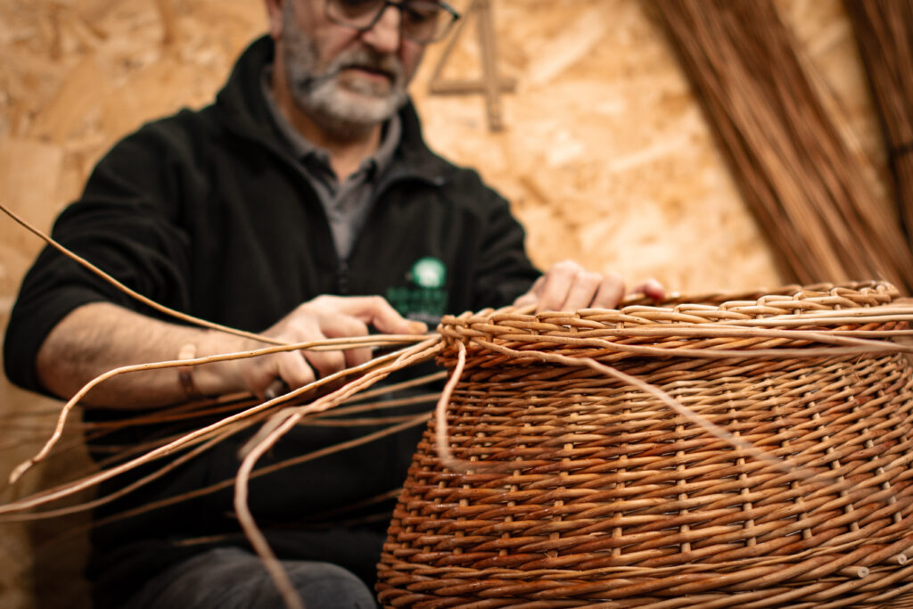 Basketweaving a laundry basket